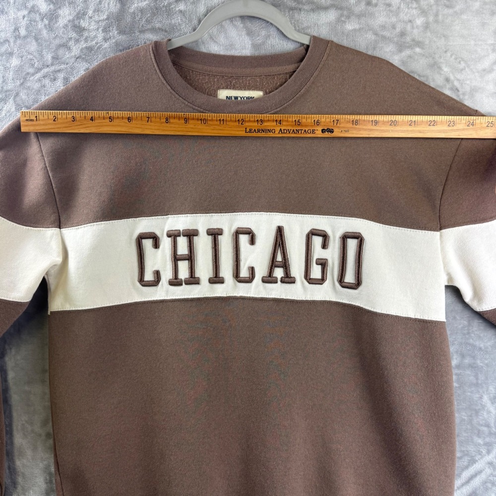 New York Popular Chicago Sweatshirt Womens XL Brown Varsity Stripe (189) - Picture 6 of 9